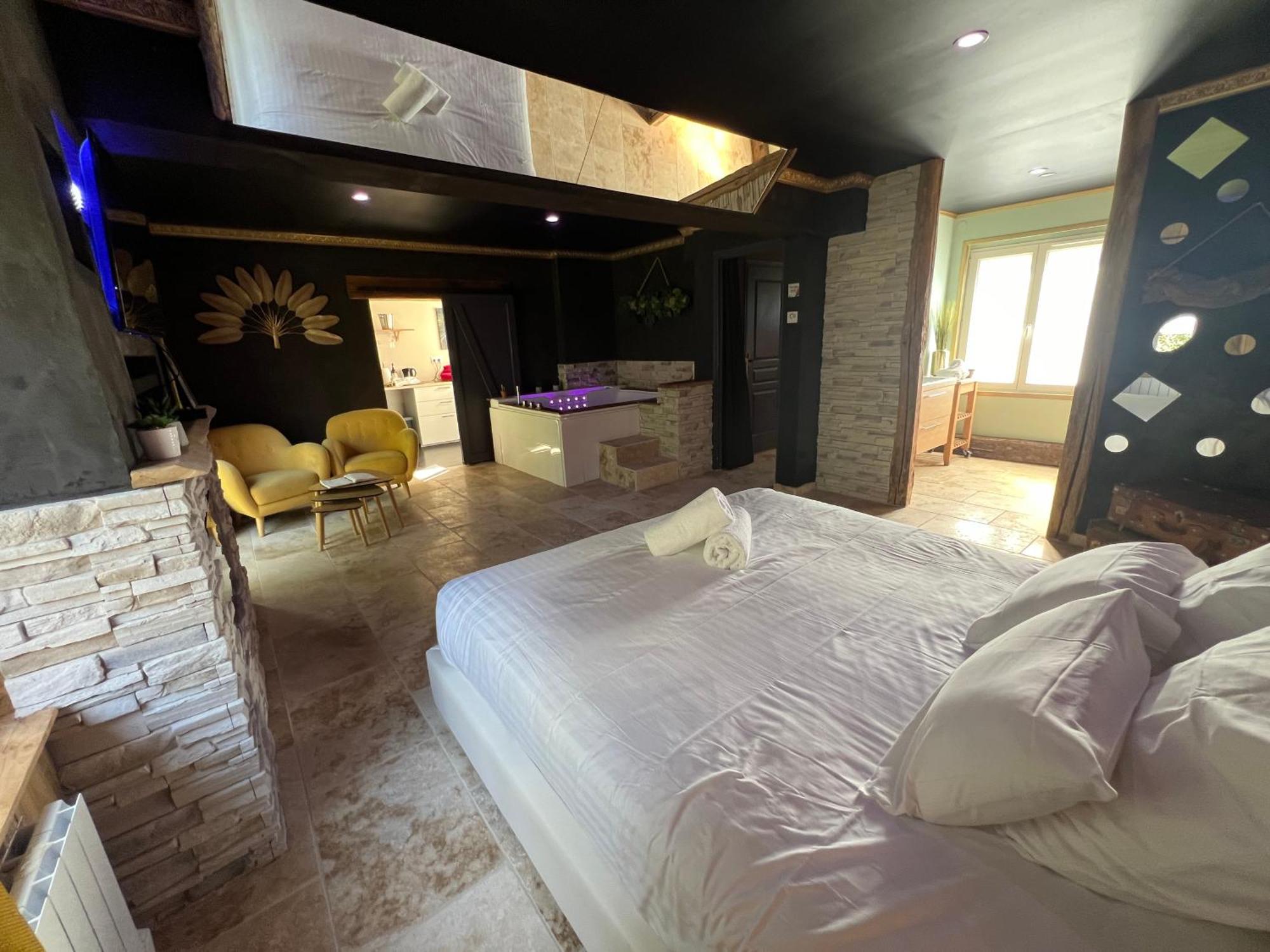 Le Lodge Des Charmes 5 Etoiles Leves Eksteriør billede