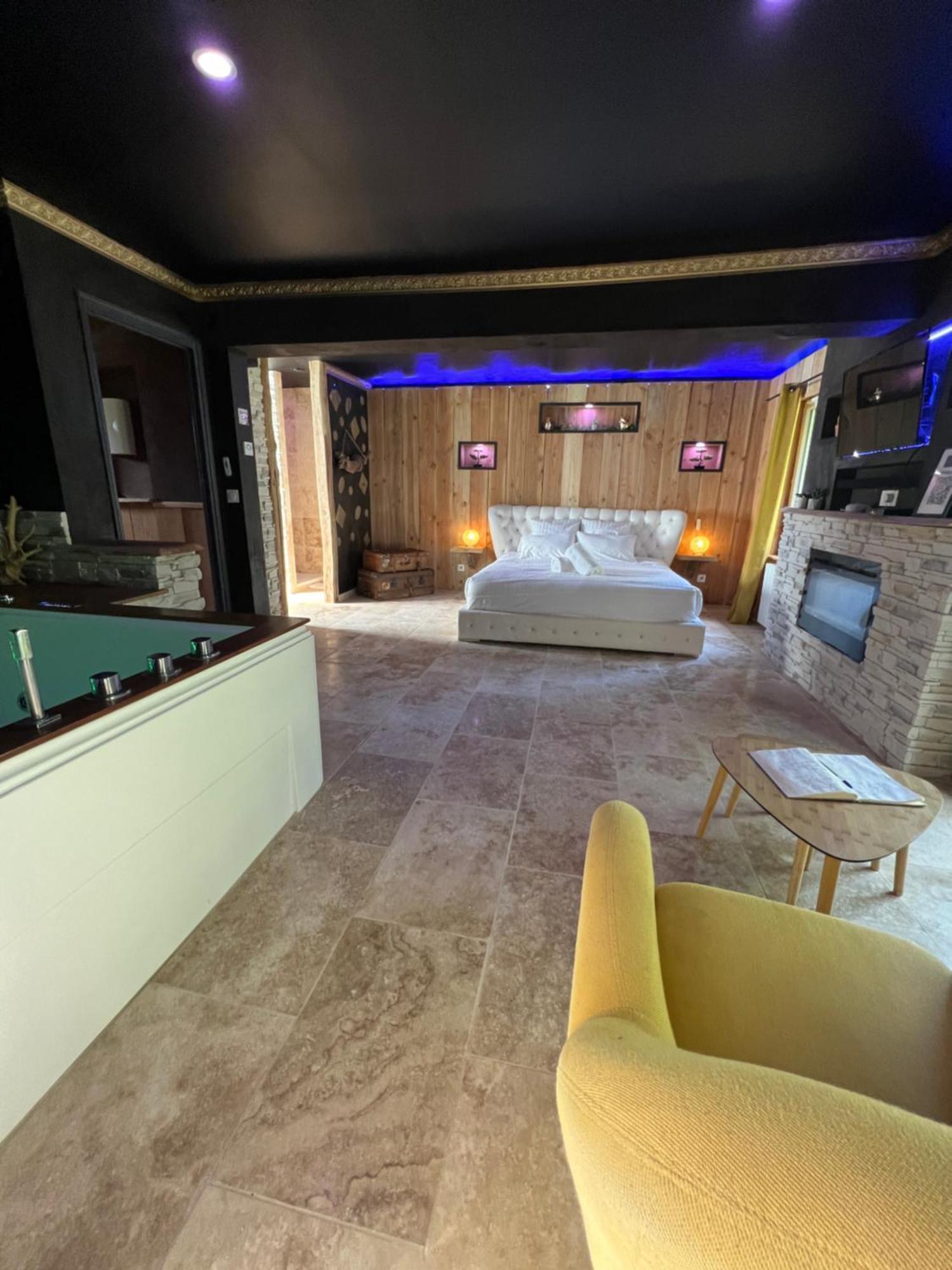 Le Lodge Des Charmes 5 Etoiles Leves Eksteriør billede