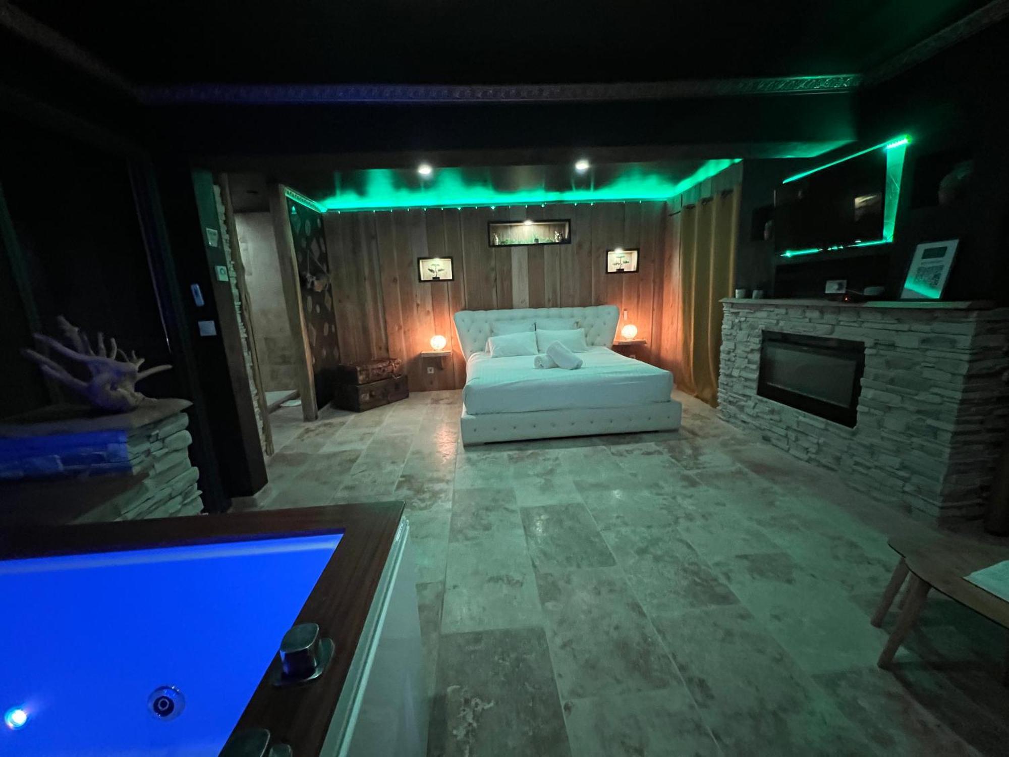 Le Lodge Des Charmes 5 Etoiles Leves Eksteriør billede